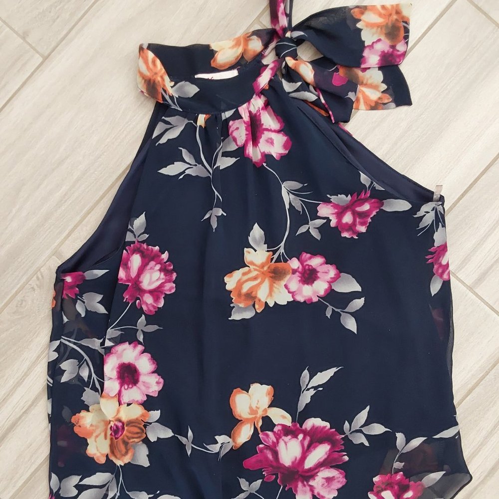 Vivace Vintage Floral on Navy Sleeveless Tie Neck Sheer Blouse.  Size L